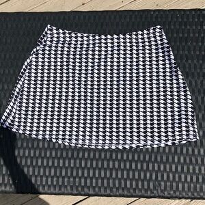 Athleta Black and White Mini A-Line Skirt